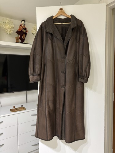 Genuine sheepskin elegant - genuine,