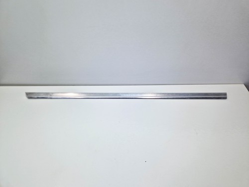 Mercedes benz r107 - mercedes-benz, door