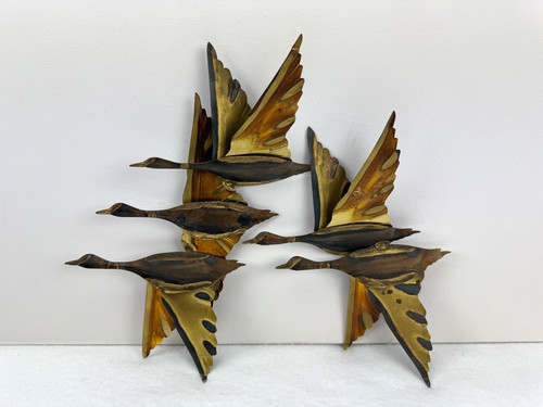 Vintage metal flying ducks - flying,
