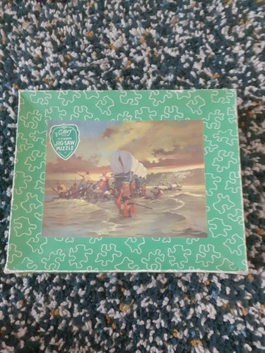 Victory wooden jigsaw boxed