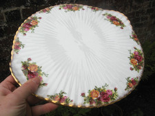Royal Albert Old Country Roses Fluted Cake Gateau Plate Stand