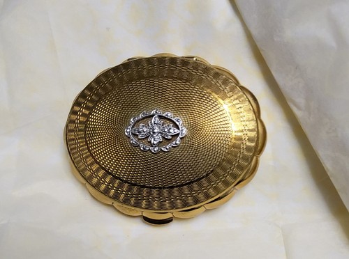 Vintage musical kigu gold tone - vintage,