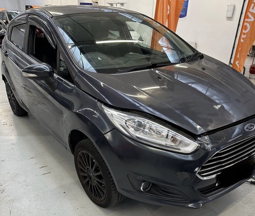 Ford fiesta titanium mk7 - ford,