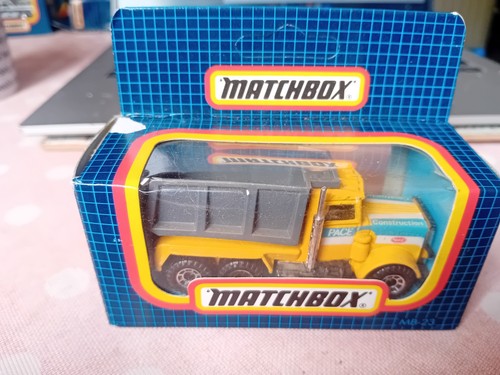 Matchbox peterbilt tipper - matchbox,