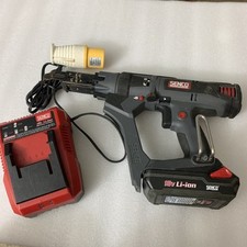Senco Screw Gun DS215 18v Used