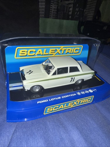 Scalextric ford lotus cortina - scalextric,