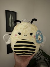 8” Sunny The Tie Dye Bee Squishmallow - BNWT - Bent Wing