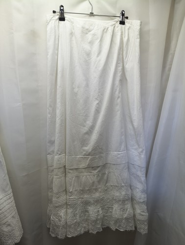 Antique petticoat white - antique,