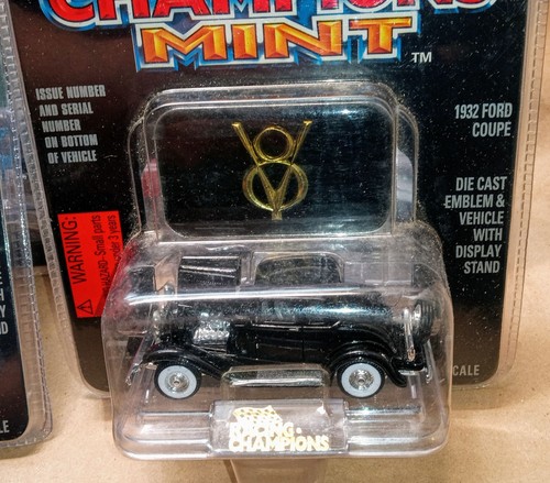 Racing champions mint - champions,