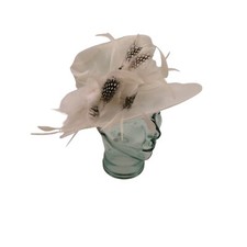 WHITE SHEER WIDE BRIM FEATHER OCCASION STATEMENT HAT MAD HATTER VINTAGE
