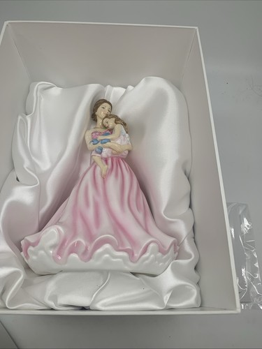 Royal doulton figure mothers - royal,