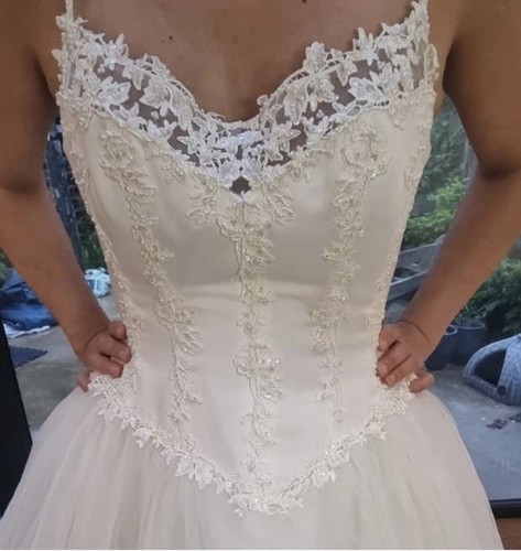 Berketex wedding dress size - wedding,