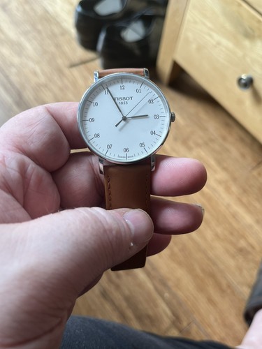 Minimalist classic tissot - minimalist,