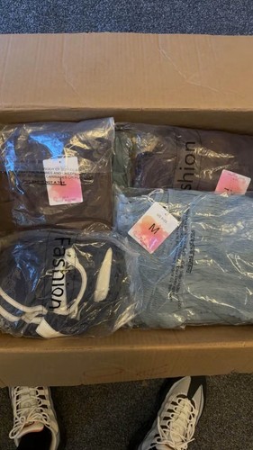 Mixed clothing wholesale job - clothing,