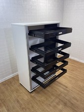 SENATOR* Pullout Suspension