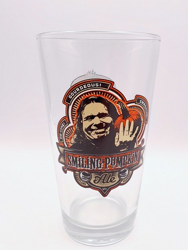 Gourdeous smiling pumpkin ale - smiling,