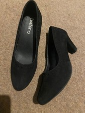 Hotter Joanna suede court shoes black bead detail size 6 vgc