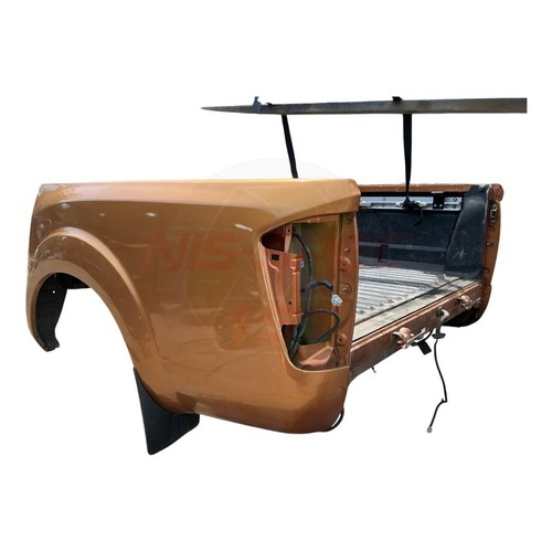 Nissan navara np300 rear - navara,