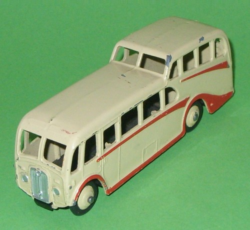 Dinky 29f 280 observation - dinky,
