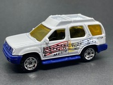 MATCHBOX NISSAN XTERRA MUSIC -