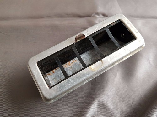 Ashtray cigarettes alfa romeo - cigarettes,