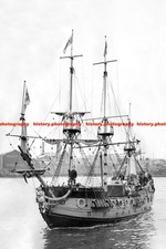 F015970 model hms centurion - model, of