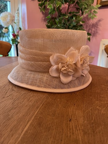 Marks and spencer - marks, hat.