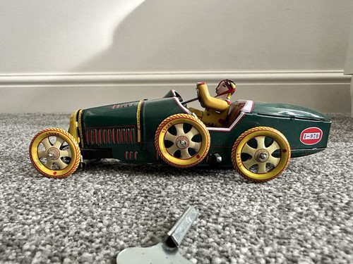 Bugatti racer clockwork - bugatti, t-35