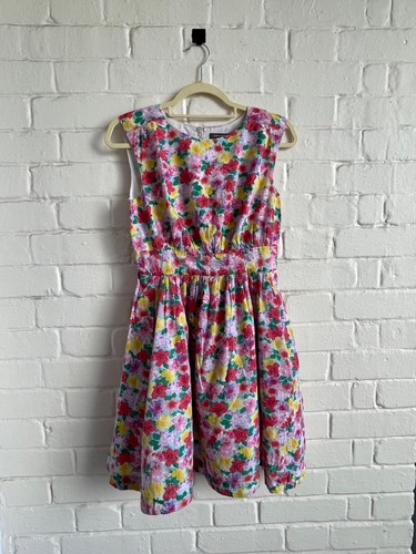 Emily and fin floral tea - fin,