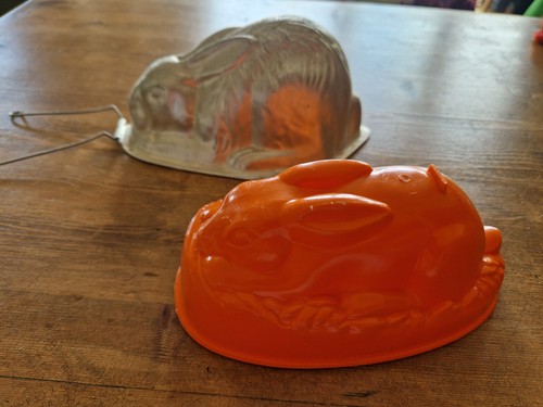 Vintage tin plastic - x,
