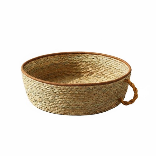 Handwoven feline basket - handwoven, loop