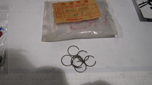 Piston clips 16mm - x,