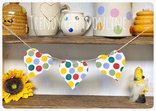 Wooden bunting hearts - , emma