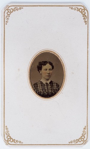 Antique 5x4in tintype woman - tintype,