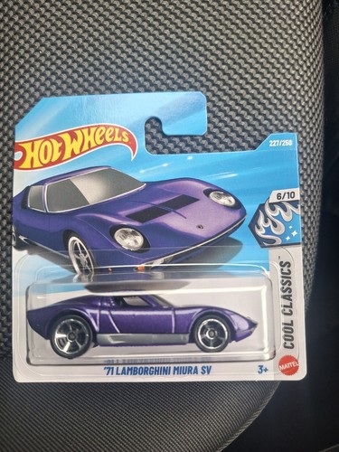 Hotwheels lamborghini - '71,