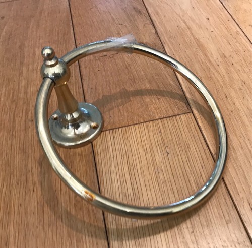 Vintage brass towel - brass, ring