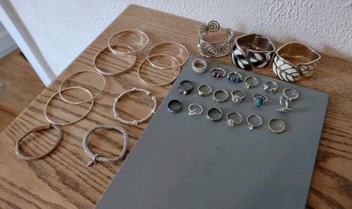 Vintage costume jewellery - vintage,