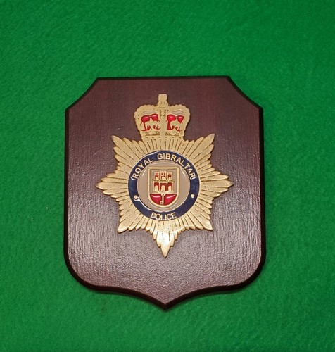 Royal gibraltar police - royal, wall