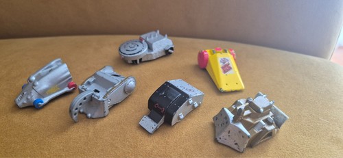 Robot wars vintage - robot,