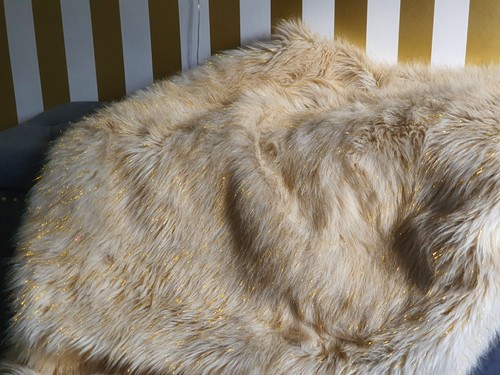 Dunelm luxury faux fur - luxury, throw