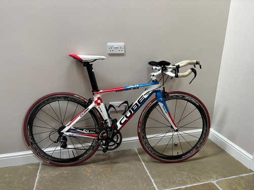 2011 cube aerium hpc scr - aerium, race