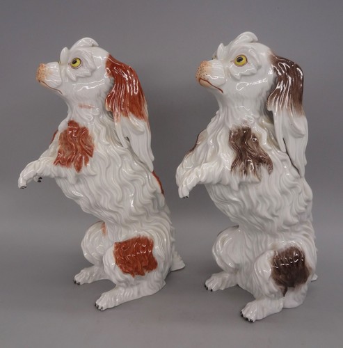 Two superb quality hand - superb,