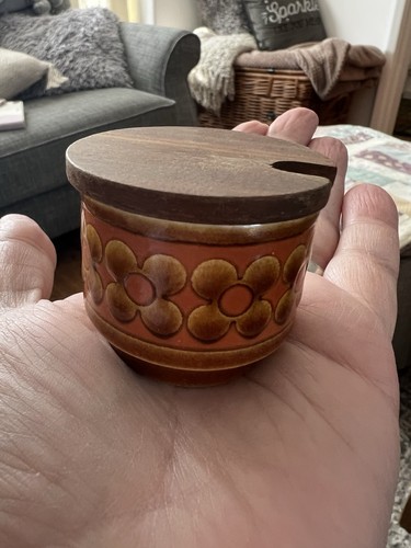 Hornsea pottery saffron - hornsea,