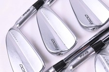 Ping i500 Irons / 4-PW / White
