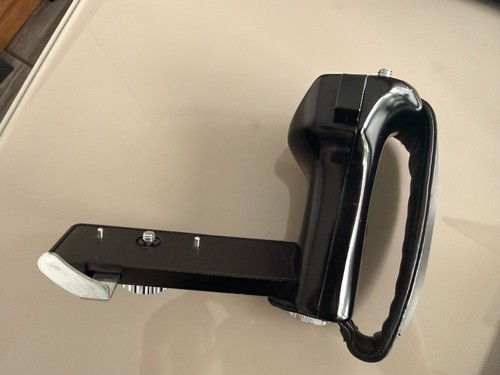 Mamiya gl701 left hand grip - left,