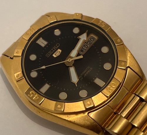 Seiko 7s26 3200 day date - 7s26,