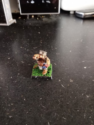 Dwarf cannon crew - crew, weapon