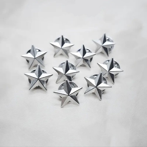 Silver star pin - silver,