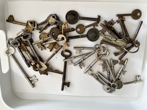 Vintage keys mixed - keys, of