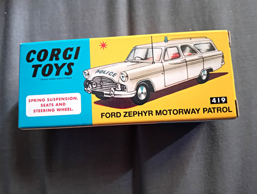 Corgi toys ford - toys,